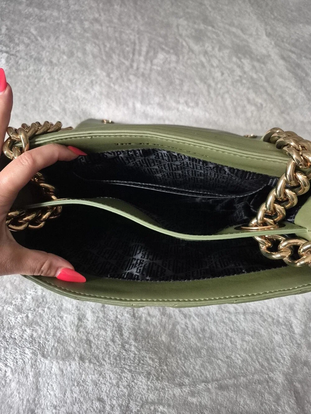 Kurt Geiger London Large Remington Shoulder Bag